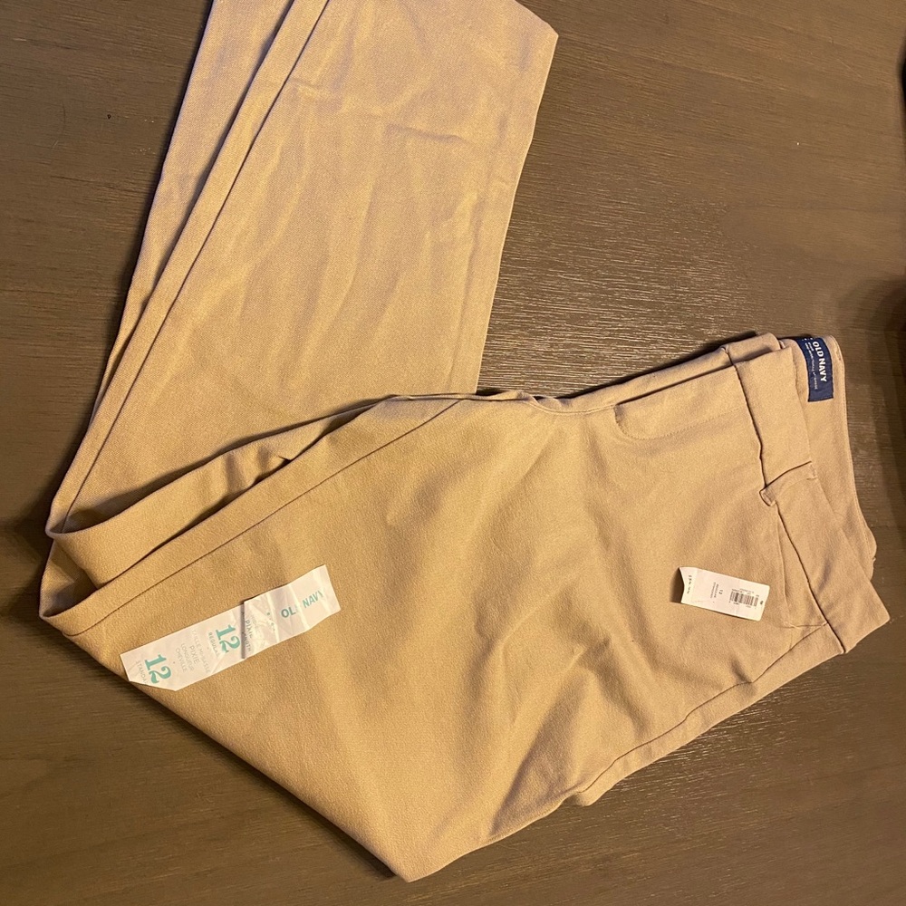 Old Navy Pixie Pant